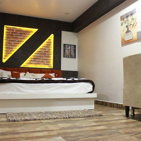 Jalpāiguri Hotel Golden Tulip المظهر الخارجي الصورة