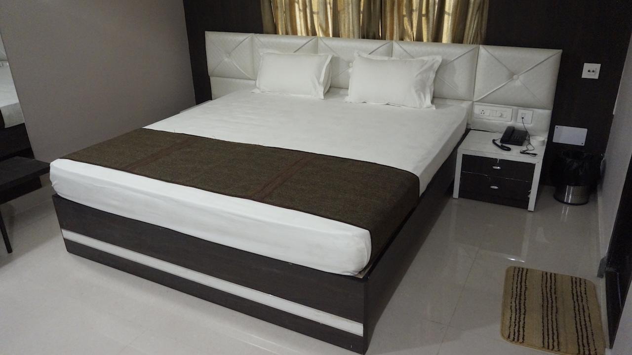 Jalpāiguri Hotel Golden Tulip المظهر الخارجي الصورة
